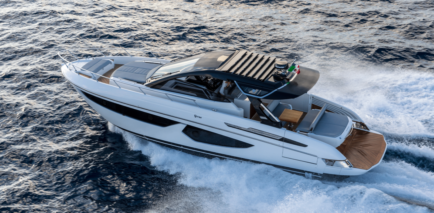 Regina 440 — Interni & Pozzetto